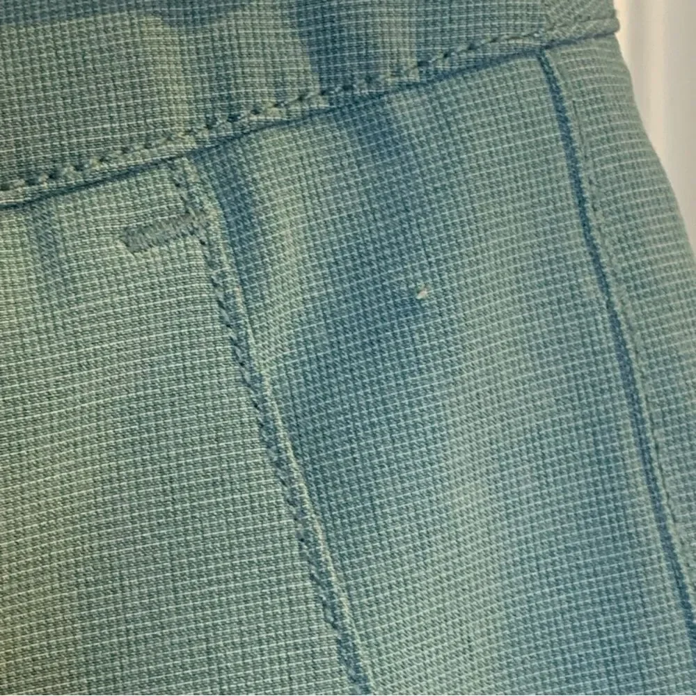 7 Diamonds Momentum Performance Golf Shorts Size 29 Light Teal